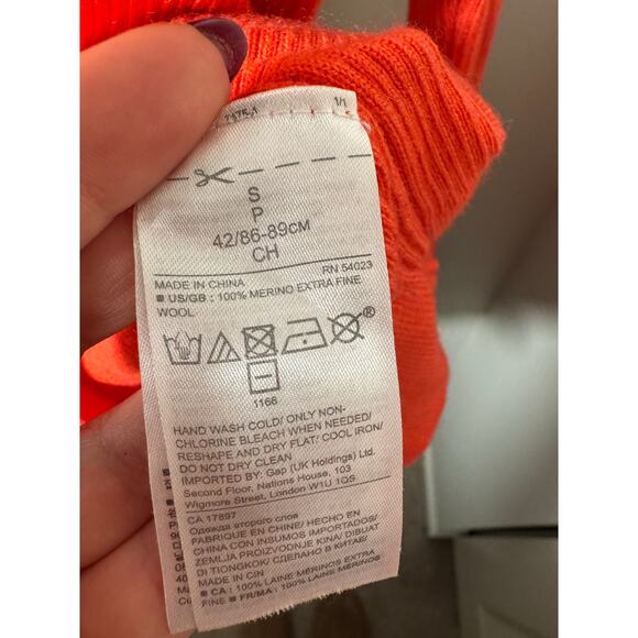 Banana Republic 100% Fine Merino Wool Orange Button Up Sweater Cardigan - Picture 5 of 5